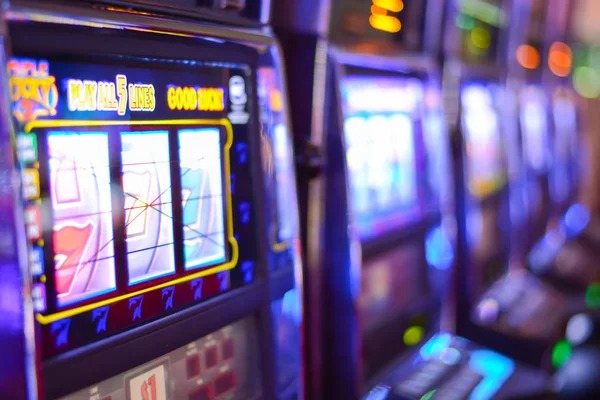 Bet placement and confirmation on lentera4d slot